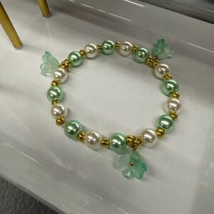 Handmade Chic Gold and Pearl Bracelet with Green Accents